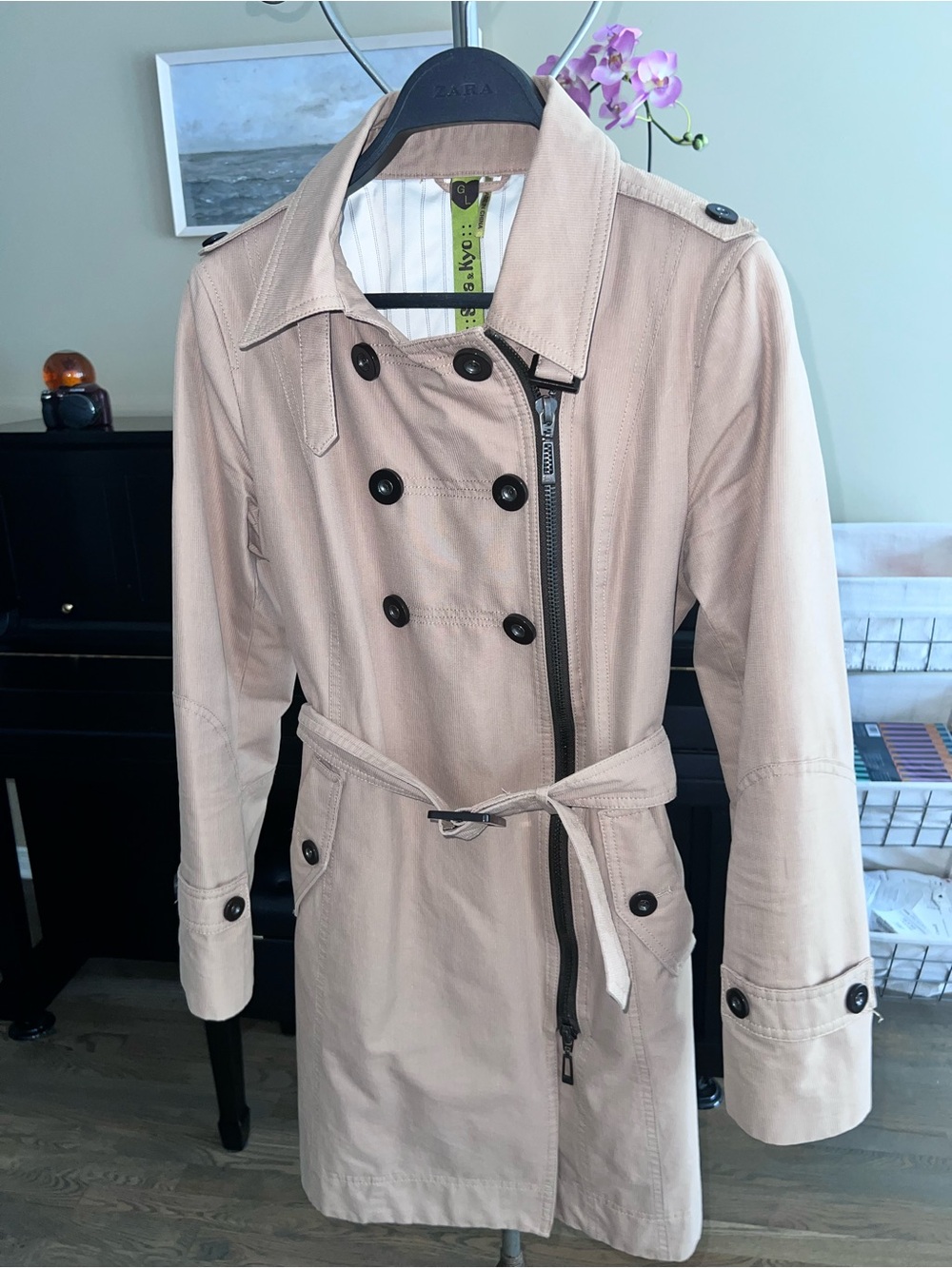 Soia & Kyo Women's Light Beige Double-Breasted Trench Coat